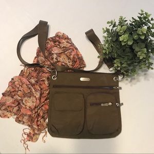 Vintage Baggallini Crossbody Purse